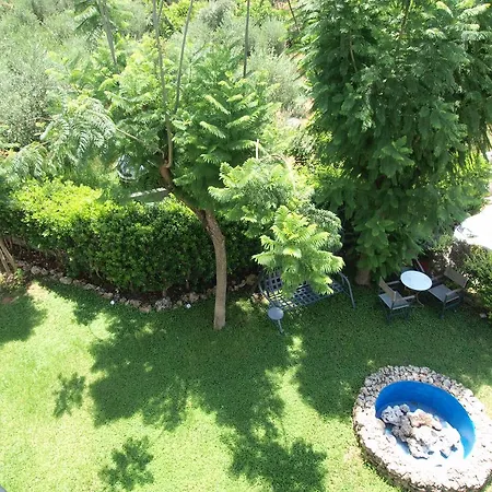 Kleopatra Traditional Στούπα