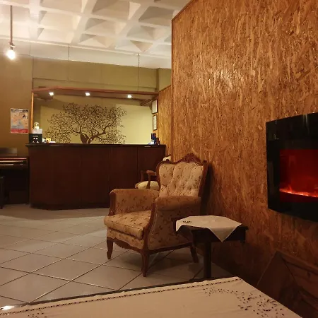 Kleopatra Traditional